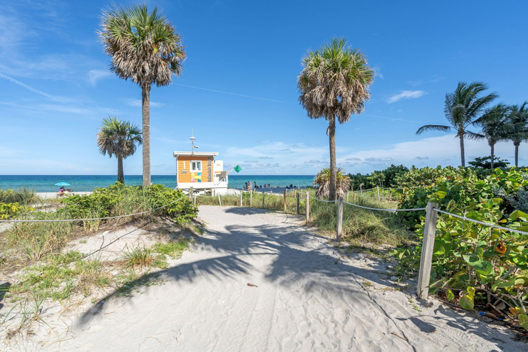 Others 4, Ocean Wind Luxury Beachfront Condo With Pool & Gym, Broward