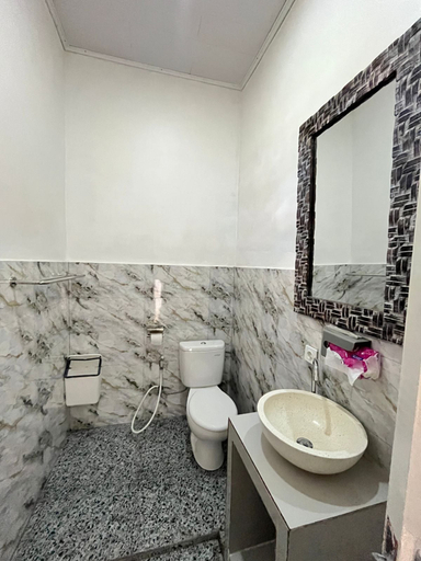 Bathroom 3, Lakeside Retreat kintamani, Bangli