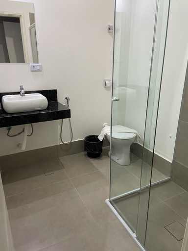 Bathroom 3, WESTIN PALACE HOTEL, Mogi Mirim