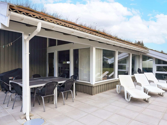 Others 5, 5 Star Holiday Home in Saltum, Jammerbugt
