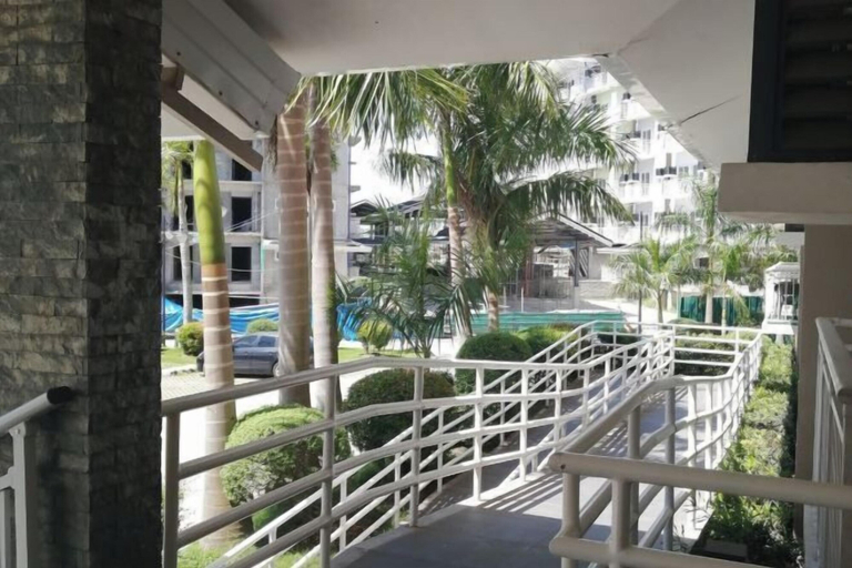 Interior 3, Azur Suites Amani A326,near Airport, Netflix, Cozy, Lapu-Lapu City