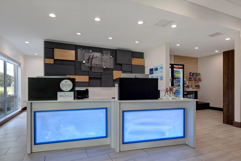 Public Area, Holiday Inn Express & Suites BRIGHTON by IHG, Livingston
