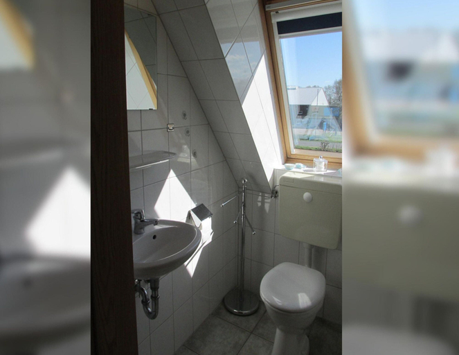 Bathroom, Ferienhaus Wattperlchen in Dornum, Aurich
