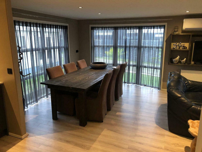 Living room 3, Holiday Home on the Recreational Lake, Angerlo