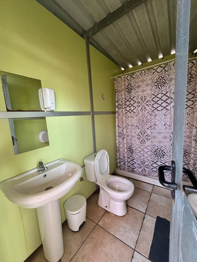 Bathroom 4, Agrocamping Invernaderito, Santa Cruz de Tenerife