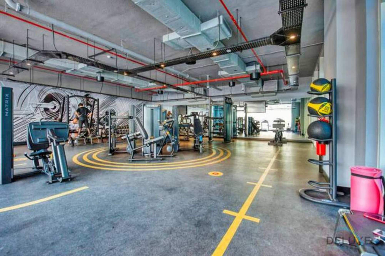 Room 2, Modern 1-bed With Partial Sea Marina View, Dubai