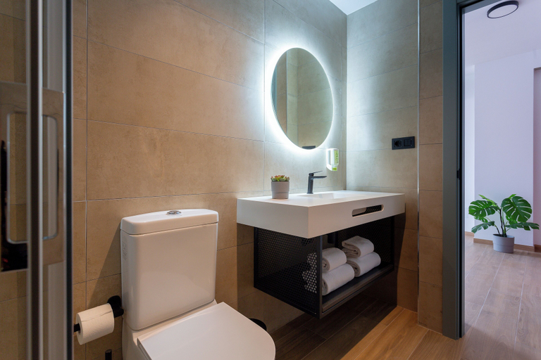 Bathroom 4, Sholeo Lodges Las Palmas Flats, Las Palmas