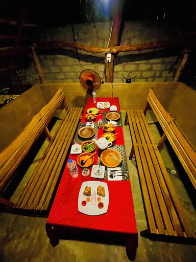 Food & Drinks 5, Maika safari, Embilipitiya
