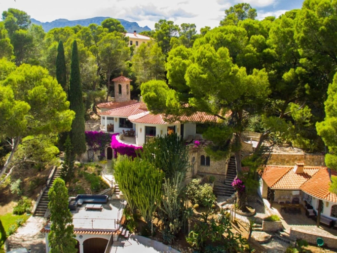 Room 2, Th06 Villa in Miami Platja 6 Bedrooms, Tarragona
