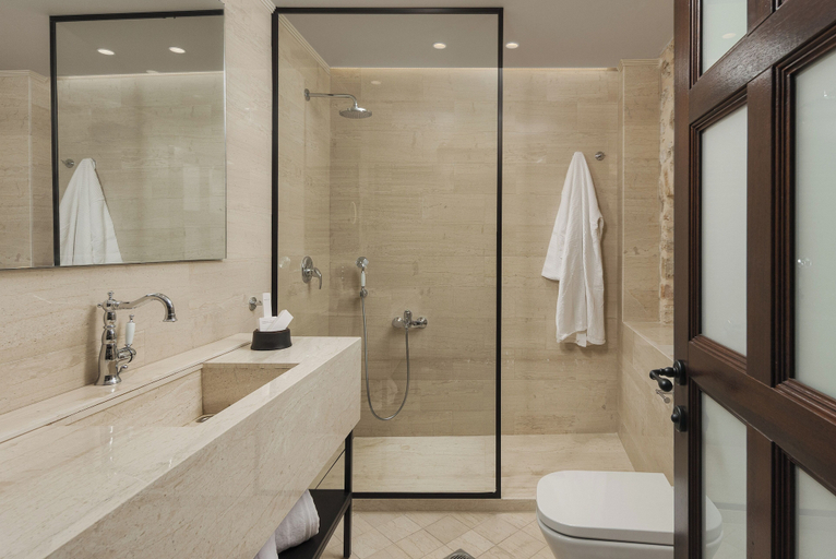 Bathroom 4, Stoes Hotel, Epirus