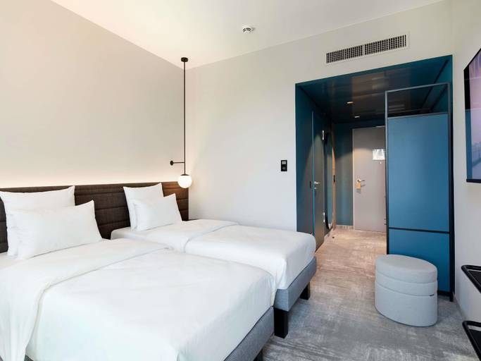 Bedroom 5, Novotel Hamburg Central Station, Hamburg