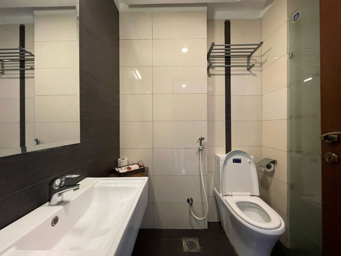 Bathroom 3, Grand Regency, Islamabad
