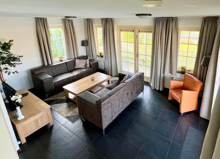 Living room 2, Bungalow in Holland by Water With Sauna, Bernisse