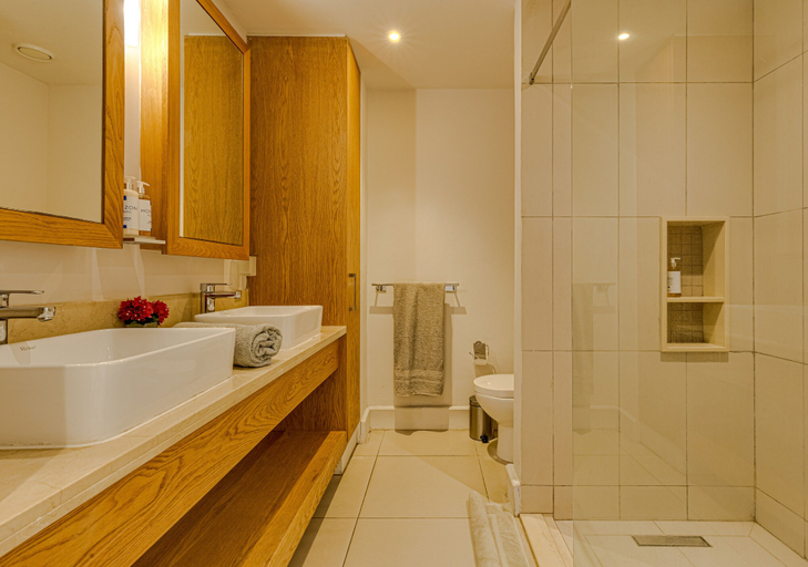Bathroom, La Balise Marina by Horizon Holidays, Black River