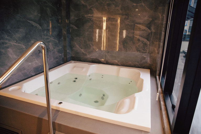 Bathroom 5, Nobile Grand Itapema, Itapema