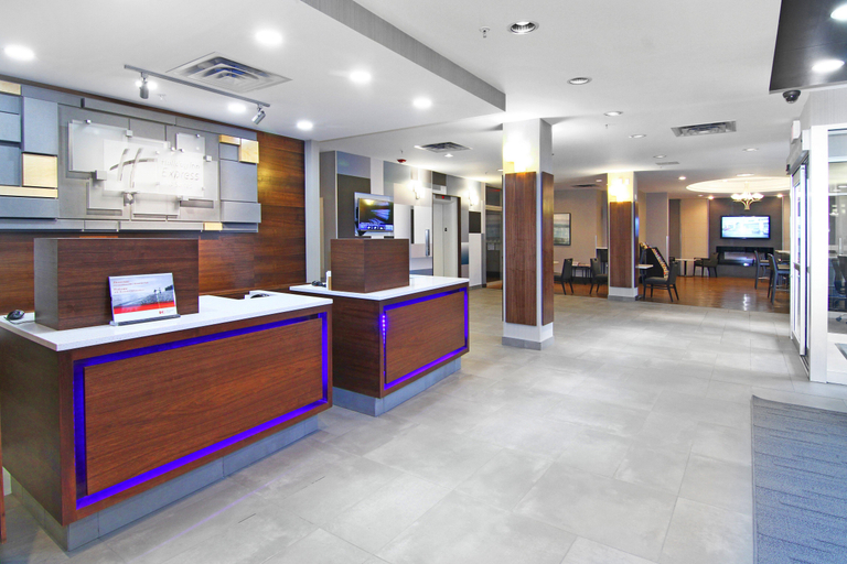 Public Area, Holiday Inn Express & Suites CALGARY by IHG, Division No. 6
