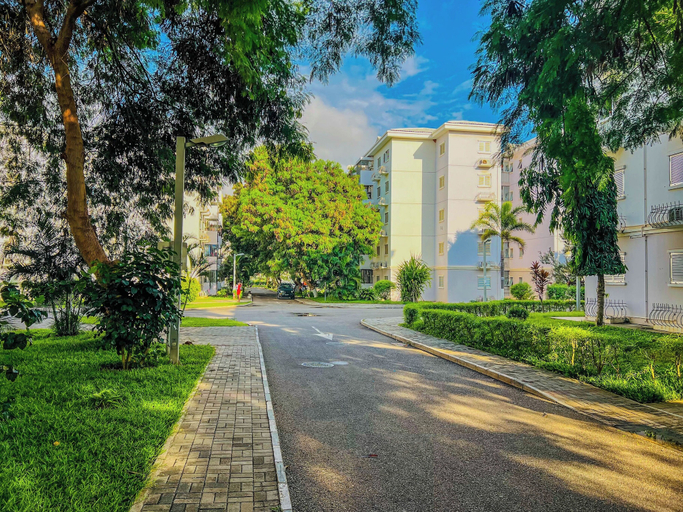 Property grounds 5, Remarkable 5-bed Apartment in Kilamba - Luanda, Viana