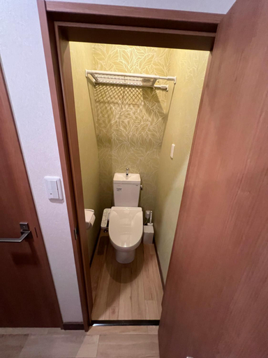 Bathroom 1, 林縁Lienりあん, Mishima