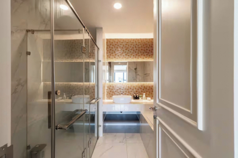 Bathroom 3, Salute de Madison Luxury Apt District 1, District 1