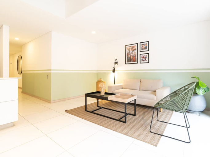 Room 4, Panoramic 3 BR w Balcony in Laureles Medell n, Medellín