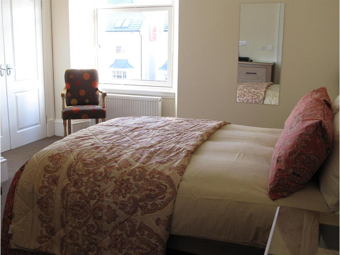 Others 3, Braidmead House, North Ayrshire