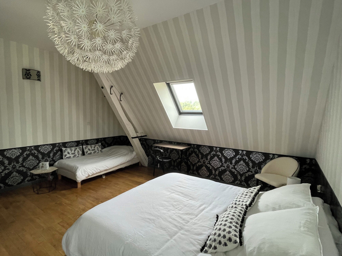 Bedroom 2, La Métairie, Indre-et-Loire