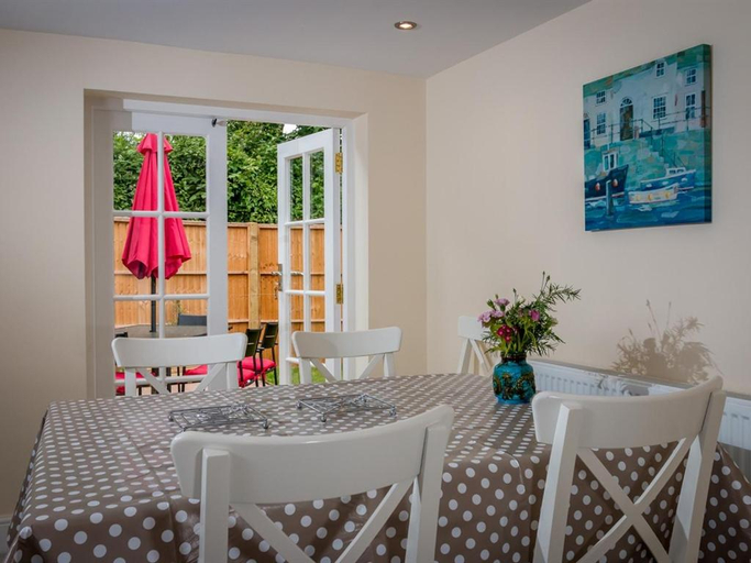 Others 5, Vicarage Cottage, Devon