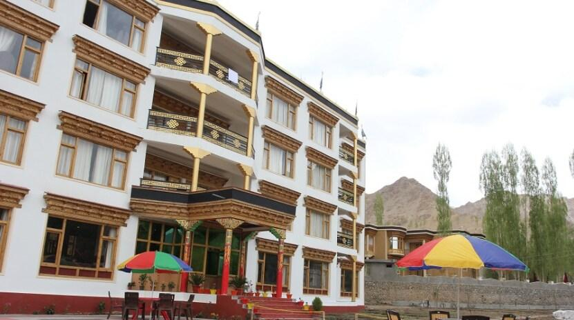 Others 2, The Grand Chubi Hotel, Leh