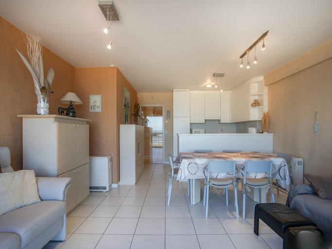 Living room 4, Central Seafront Apartment in Koksijde, West-Vlaanderen
