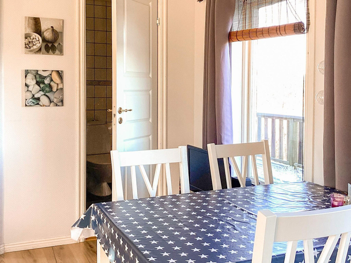 Interior 2, 4 Star Holiday Home in Ljungskile, Uddevalla