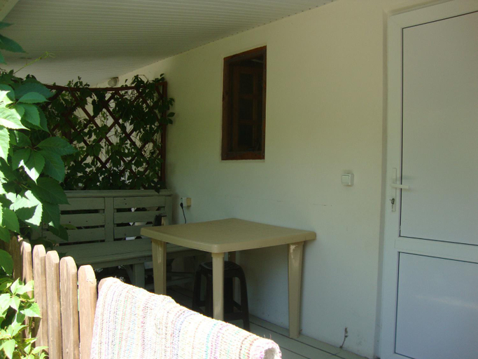 Others 5, Mini-hotel Yutnii dvorik, Eyskiy rayon