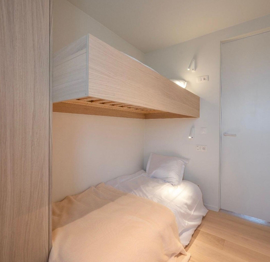 Room 3, Apartment in Belgium With Cozy Patio, West-Vlaanderen