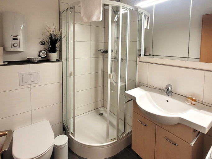 Bathroom 4, Apartment in Winterberg Near Ski Lift, Hochsauerlandkreis