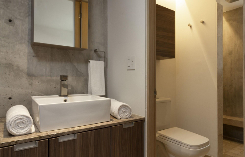 Bathroom 5, El Doce By Homirent, Querétaro