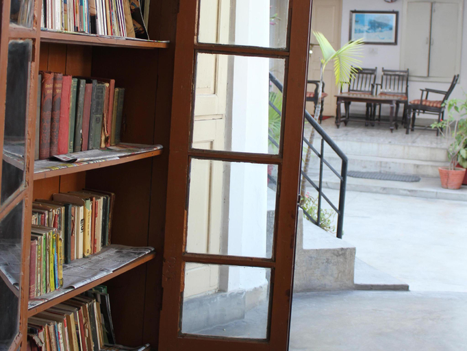 Public Area, Lakshmi Guest House, Dehradun