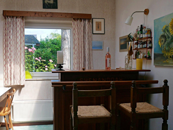 Game room, Cozy Family Home With Lovely Garden, Noord-Beveland