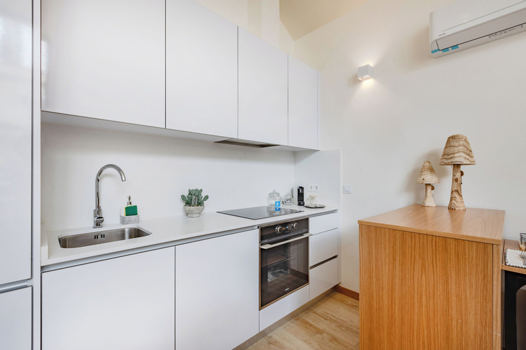 Private kitchen 4, Saldanha Boho Duplex, Porto