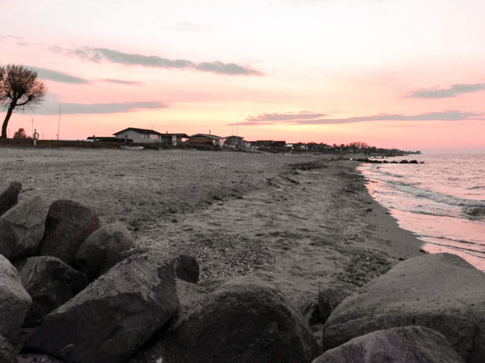 Beach 5, 6 Person Holiday Park Home in Otterup, Nordfyns