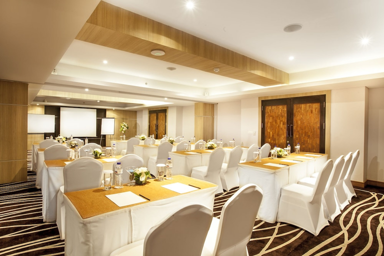 Food & Drinks 5, Sovereign Bali Hotel, Badung