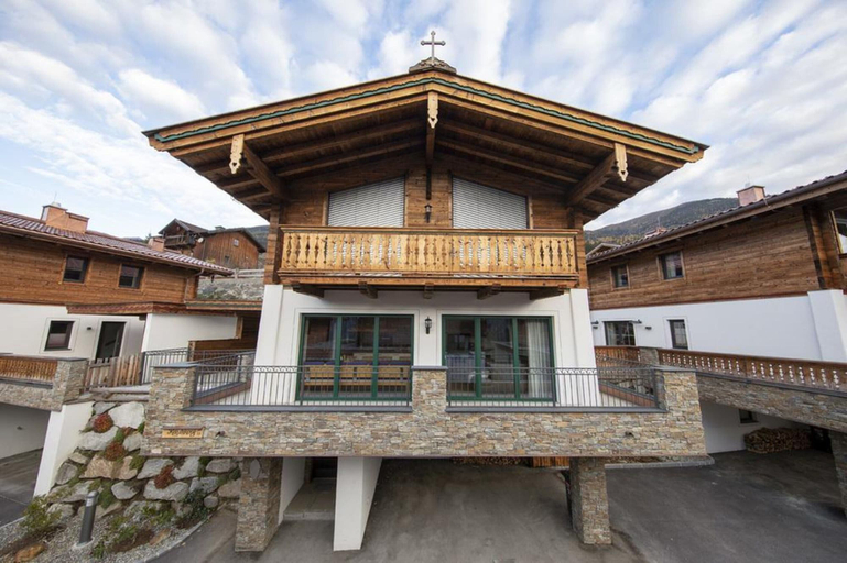 Primary image, Mountain Wellness stay in Neukirchen, Zell am See