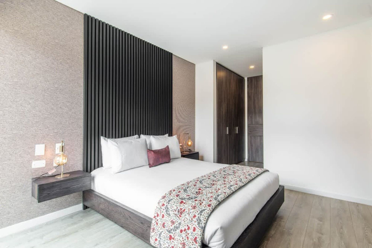 Room 3, Modern 3BR in Usaqu n, Santafé de Bogotá