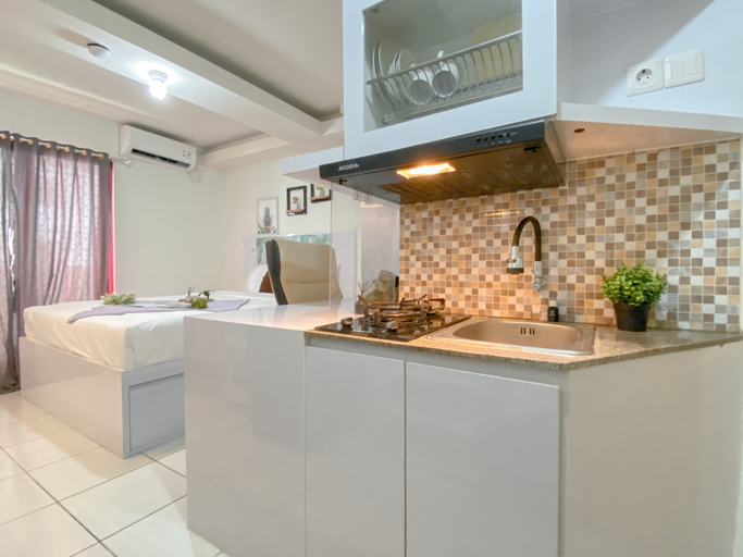 Others 3, Studio near Station at Amethyst Apartment By Travelio, Jakarta Pusat