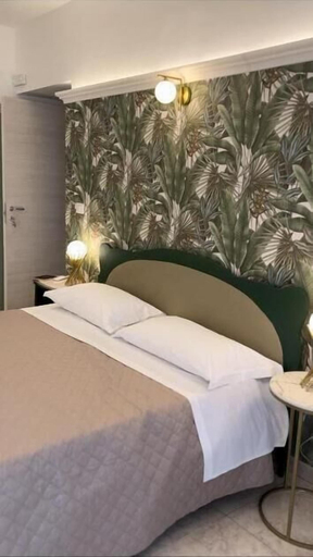 Room 5, Stanze letterarie, Catania