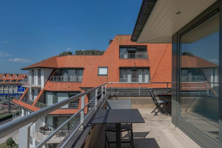 Balcony 4, Apartment Near De Panne Beach, West-Vlaanderen