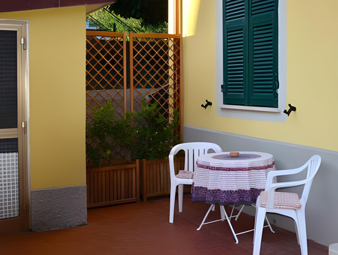Others 3, La Casa Delle Rose Room with Air Conditioning, La Spezia