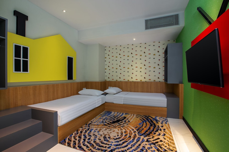 bedroom 6