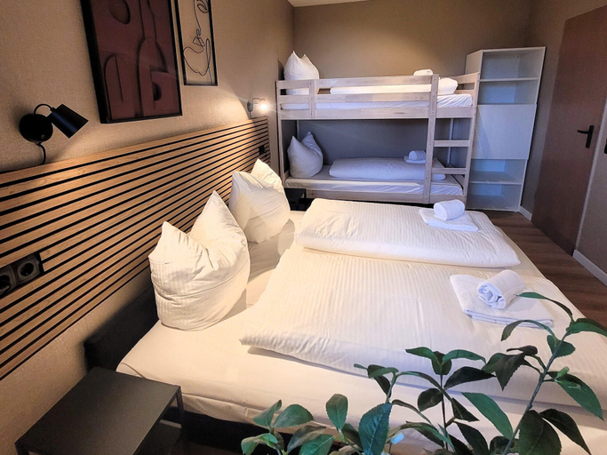 Room 3, Apartment in Winterberg Near Ski Lift, Hochsauerlandkreis