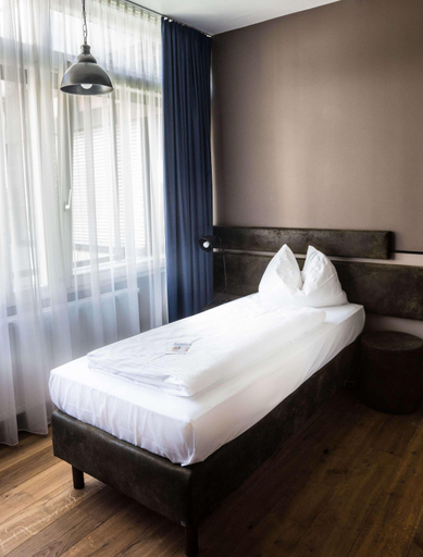 Bedroom 3, Best Western Plus Brandon Inn, Division No. 7