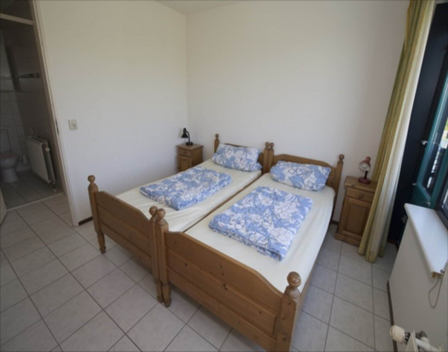 Bathroom 4, Furnished Apartment on the Dunes, Zijpe