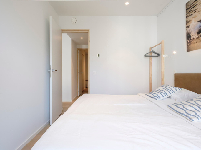 Room 5, Apartment in Belgium With Stunning Sea View, West-Vlaanderen